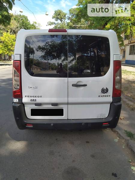 Минивэн Peugeot Expert 2008 в 