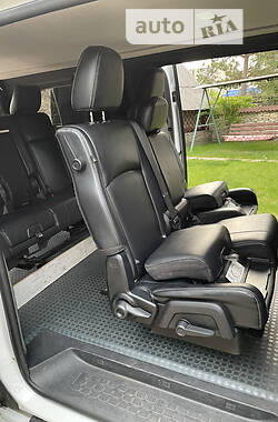 Минивэн Peugeot Expert 2018 в 