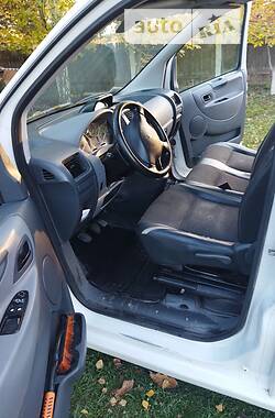 Минивэн Peugeot Expert 2008 в 