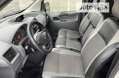Минивэн Peugeot Expert 2007 в 