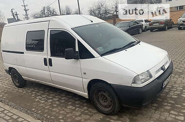 Мінівен Peugeot Expert 2004 в 
