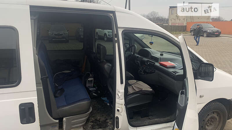Минивэн Peugeot Expert 2004 в Луцке