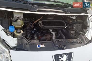 Мінівен Peugeot Expert 2009 в 