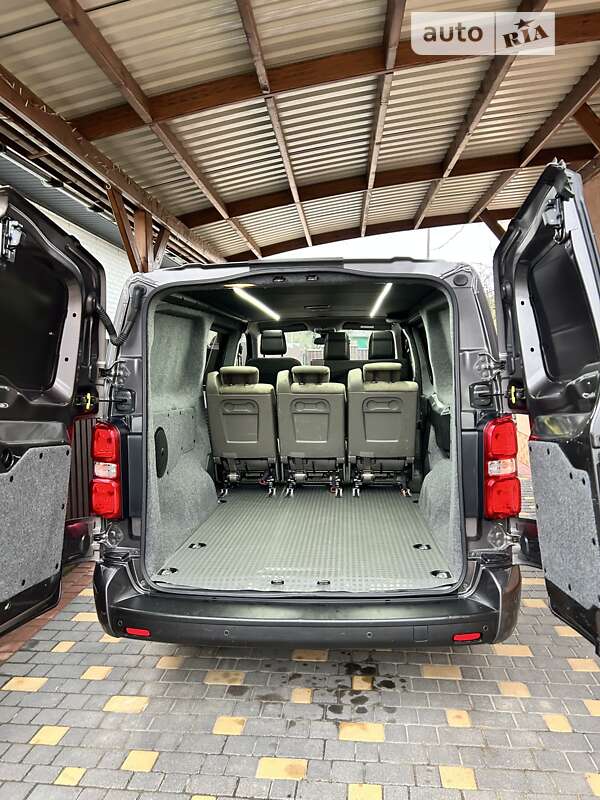 Грузовой фургон Peugeot Expert 2017 в Калуше