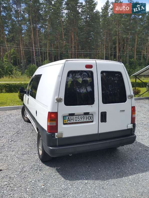 Минивэн Peugeot Expert 2005 в Славуте