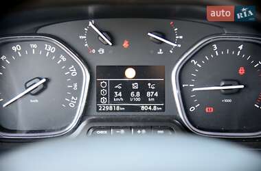 Минивэн Peugeot Expert 2017 в 