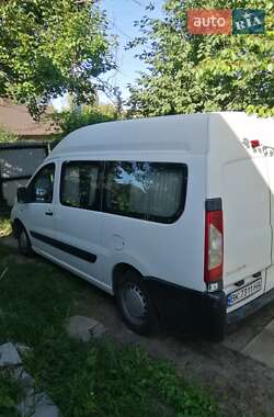 Мінівен Peugeot Expert 2010 в 