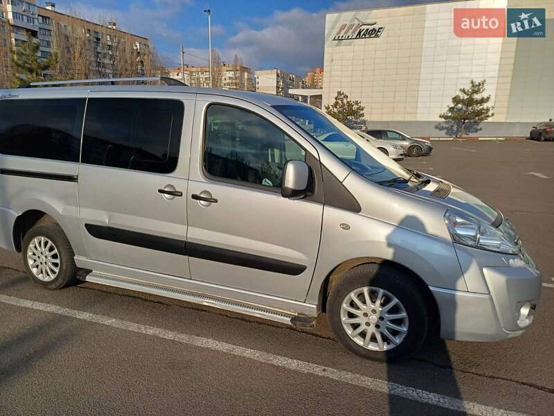 Минивэн Peugeot Expert 2015 в Николаеве фото 21 Минивэн Peugeot Expert 2015 в Николаеве