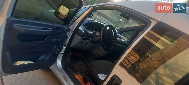 Минивэн Peugeot Expert 2005 в Гайсине