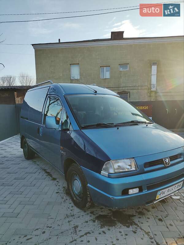 Вантажний фургон Peugeot Expert 2000 в Шепетівці