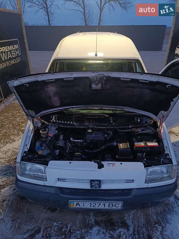 Минивэн Peugeot Expert 2000 в Васильковке