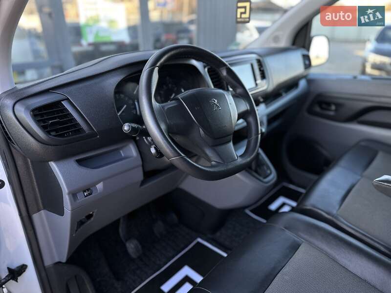 Грузовой фургон Peugeot Expert 2017 в Черновцах