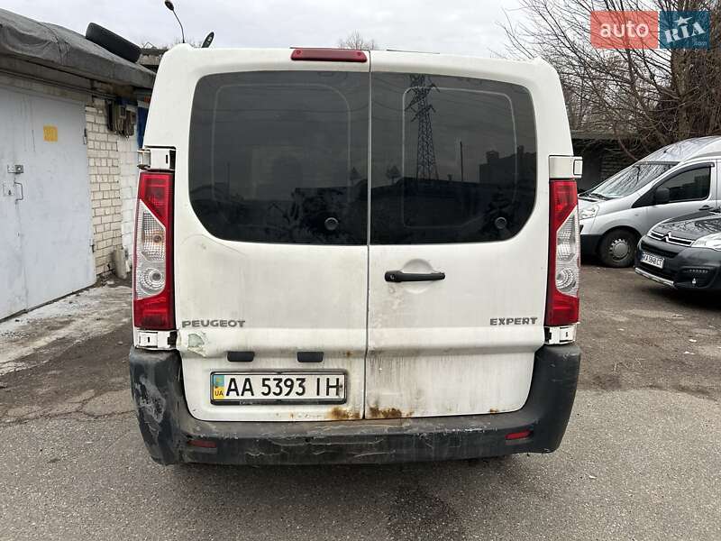 Минивэн Peugeot Expert 2008 в Киеве