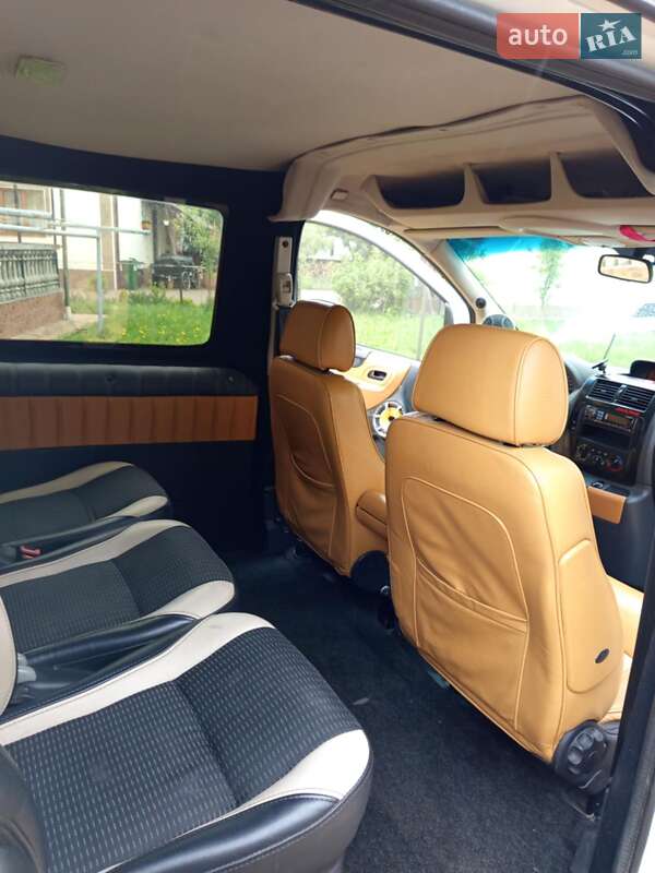 Минивэн Peugeot Expert 2009 в Ивано-Франковске фото 5 Минивэн Peugeot Expert 2009 в Ивано-Франковске