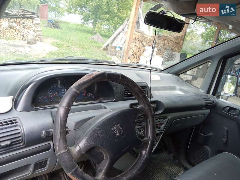 Минивэн Peugeot Expert 2003 в Кутах
