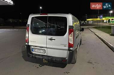 Грузовой фургон Peugeot Expert 2015 в 