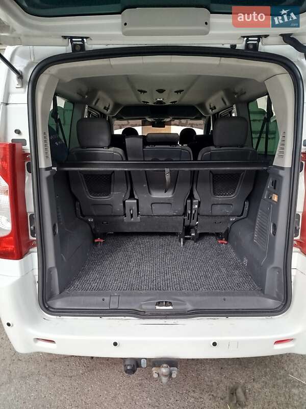 Минивэн Peugeot Expert 2015 в Киеве