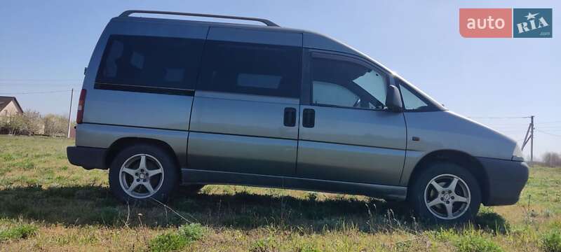 Минивэн Peugeot Expert 1998 в Киеве