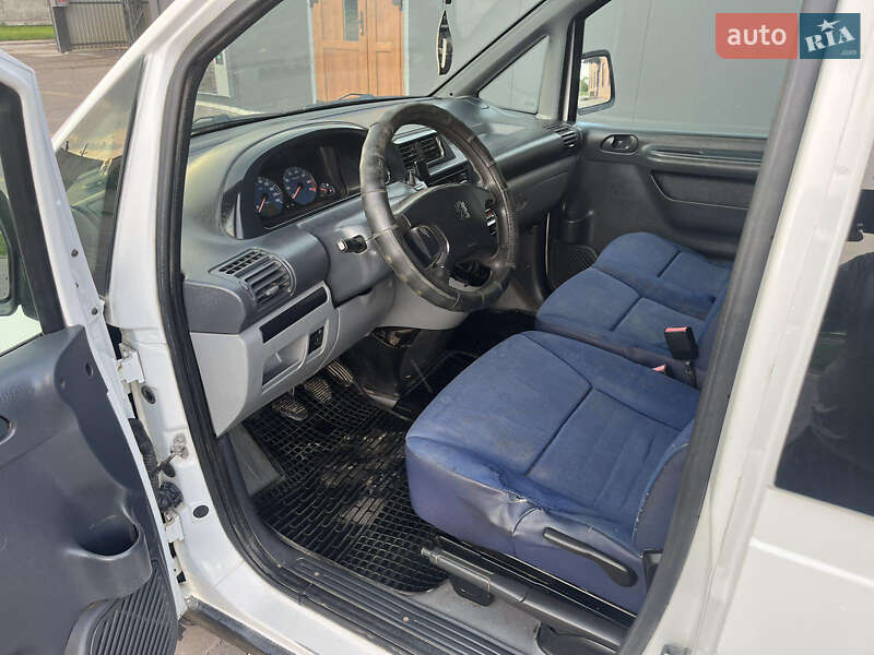 Мінівен Peugeot Expert 2004 в Теофіполі