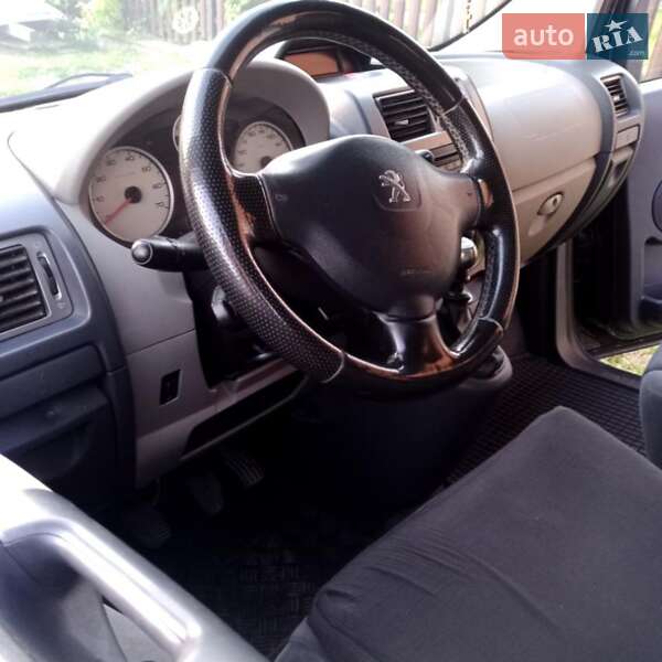 Минивэн Peugeot Expert 2012 в Львове фото 10 Минивэн Peugeot Expert 2012 в Львове