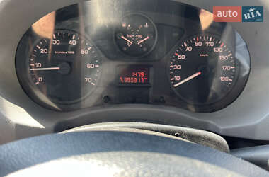Грузопассажирский фургон Peugeot Expert 2011 в 