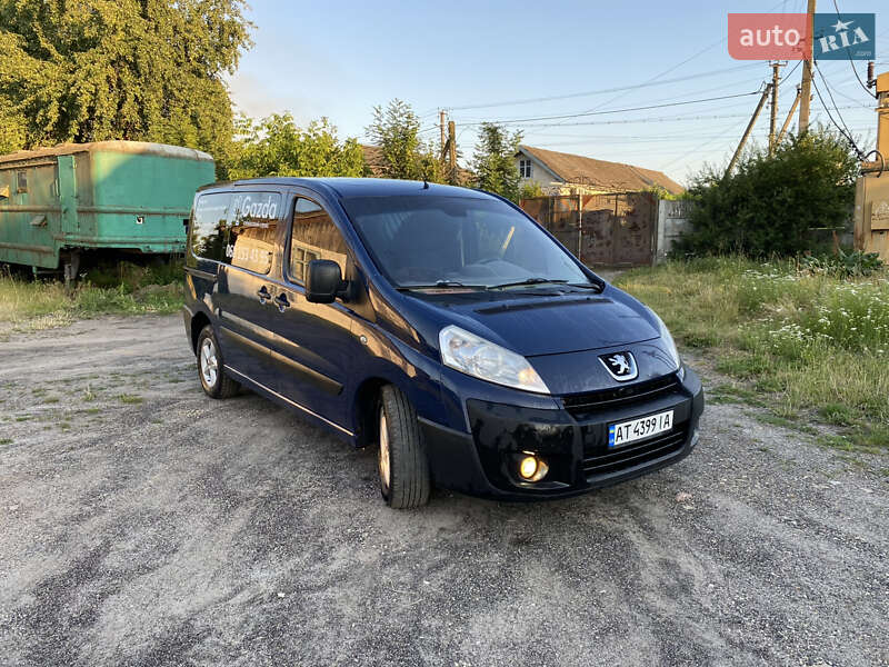 Минивэн Peugeot Expert 2007 в Бурштыне