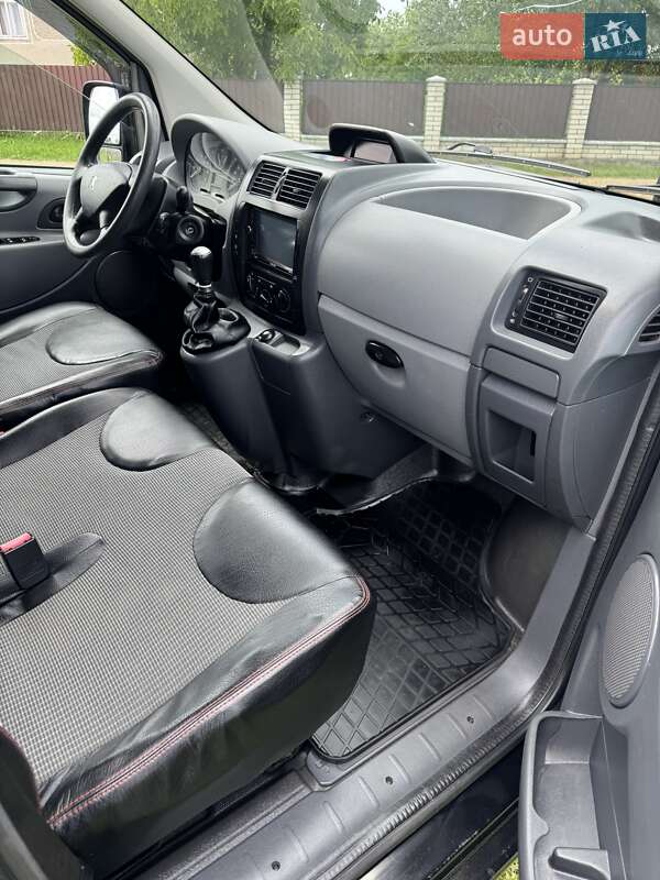 Минивэн Peugeot Expert 2007 в Сторожинце