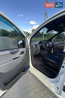 Минивэн Peugeot Expert 2007 в 