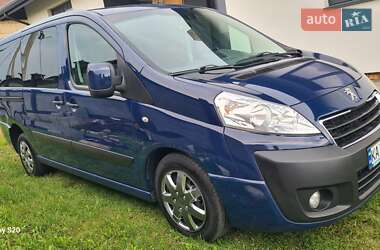 Минивэн Peugeot Expert 2016 в 