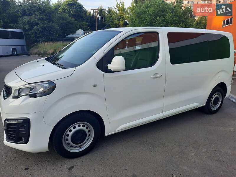 Мінівен Peugeot Expert 2018 в Рівному