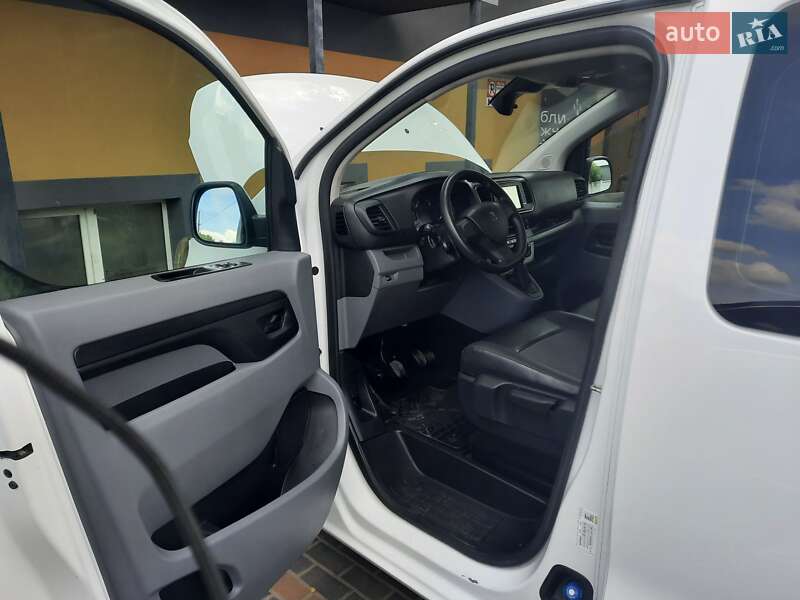 Мінівен Peugeot Expert 2018 в Рівному