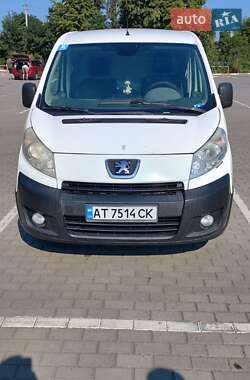 Вантажний фургон Peugeot Expert 2008 в Коломиї