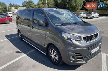 Минивэн Peugeot Expert 2020 в 