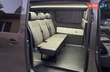 Минивэн Peugeot Expert 2020 в 