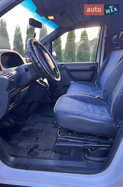 Грузовой фургон Peugeot Expert 1999 в 