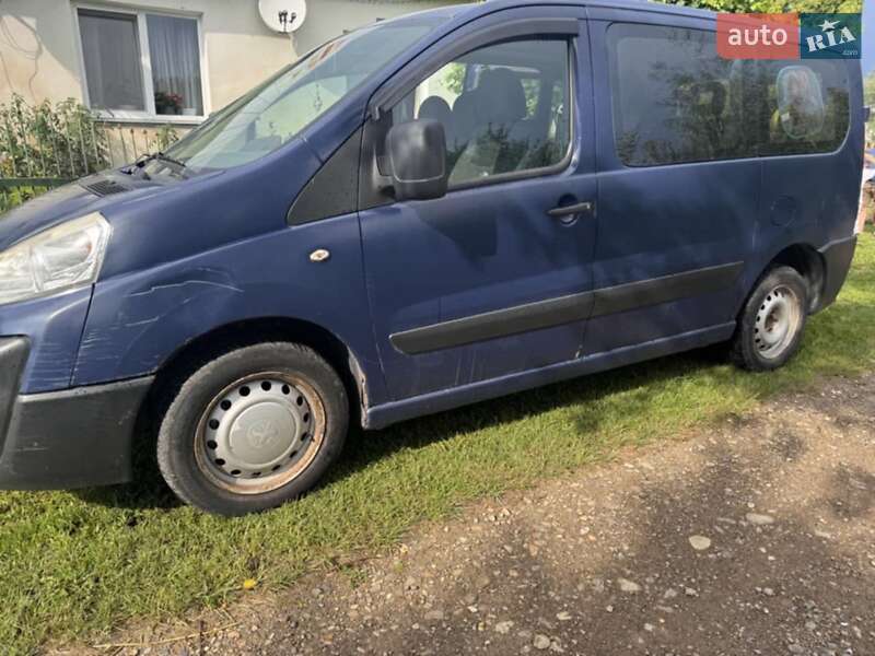 Мінівен Peugeot Expert 2009 в Івано-Франківську