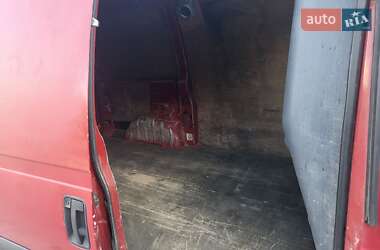 Грузовой фургон Peugeot Expert 2005 в 