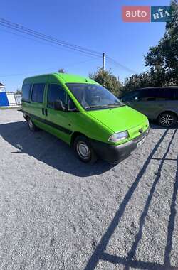 Минивэн Peugeot Expert 2000 в 