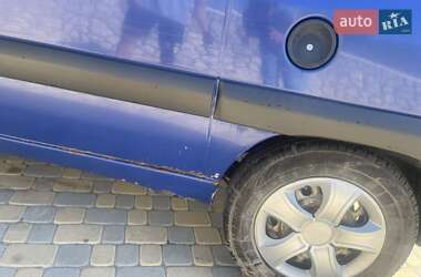 Мінівен Peugeot Expert 2004 в 