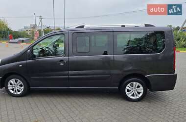 Минивэн Peugeot Expert 2016 в 