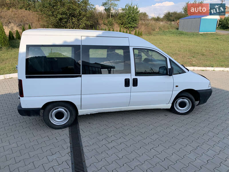 Минивэн Peugeot Expert 1999 в Калиновке