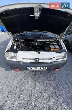 Мінівен Peugeot Expert 1998 в 