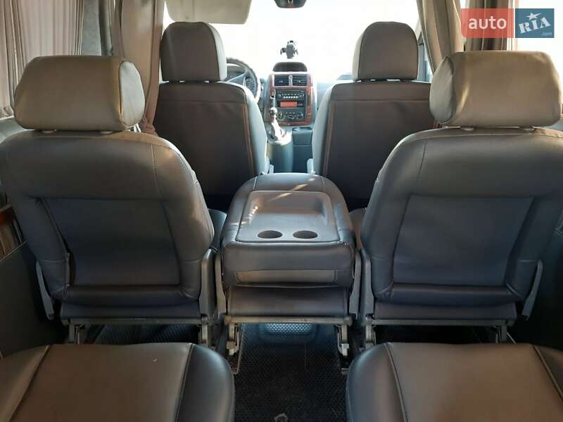 Минивэн Peugeot Expert 2009 в Трускавце