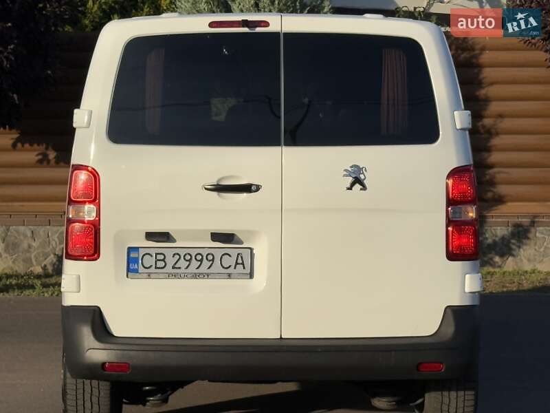 Мінівен Peugeot Expert 2017 в Києві фото 40 Мінівен Peugeot Expert 2017 в Києві