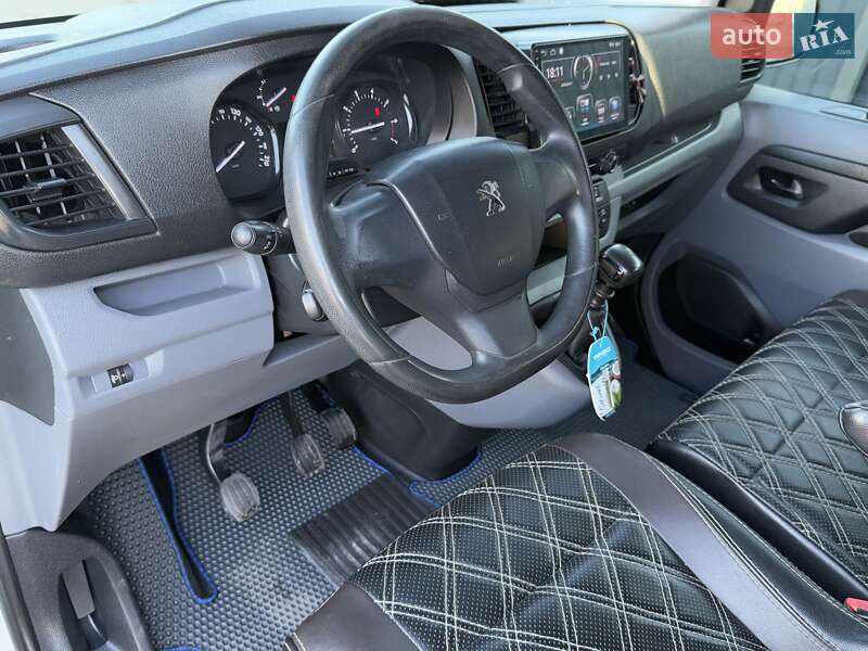 Мінівен Peugeot Expert 2017 в Києві фото 61 Мінівен Peugeot Expert 2017 в Києві