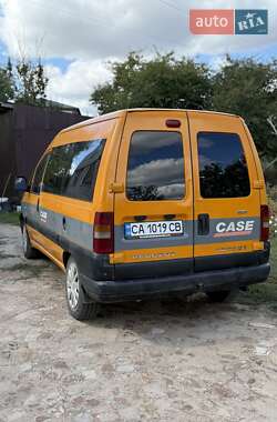 Минивэн Peugeot Expert 2005 в 