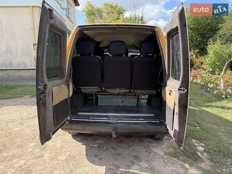 Минивэн Peugeot Expert 2005 в Корсуне-Шевченковском фото 17 Минивэн Peugeot Expert 2005 в Корсуне-Шевченковском