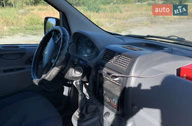 Минивэн Peugeot Expert 2007 в 