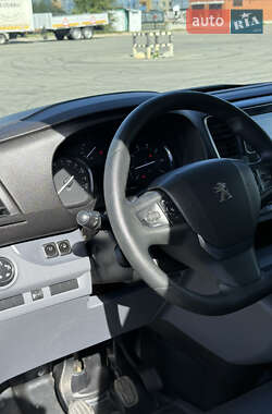 Грузовой фургон Peugeot Expert 2020 в 