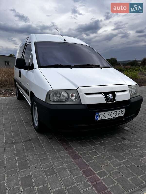 Минивэн Peugeot Expert 2005 в 